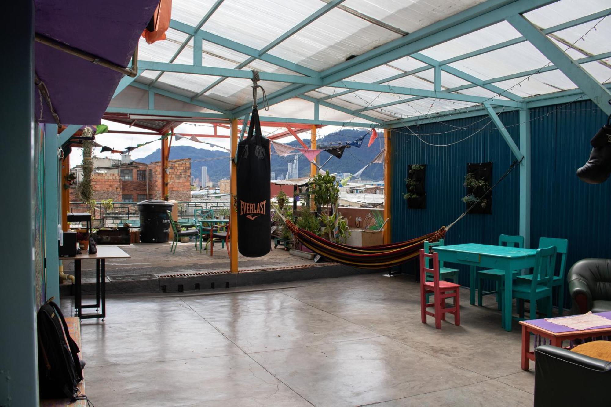 La Tremenda Casa Hotel Bogota Exterior photo